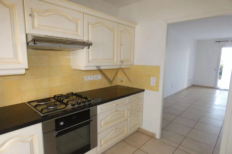 Photo Appartement Montélimar  Location appartement  3 pièces   70&nbsp;m&sup2;