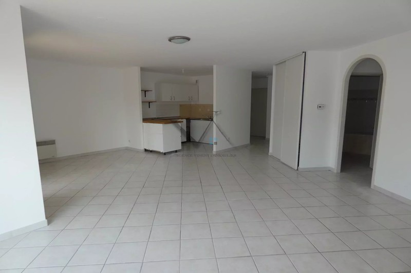 Photo Appartement Montélimar  Location appartement  3 pièces   69&nbsp;m&sup2;