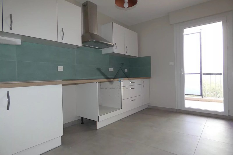 Photo Appartement Montélimar  Location appartement  3 pièces   66&nbsp;m&sup2;