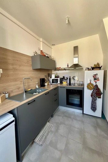Photo Apartment Montélimar  Rentals apartment  4 rooms   89&nbsp;m&sup2;