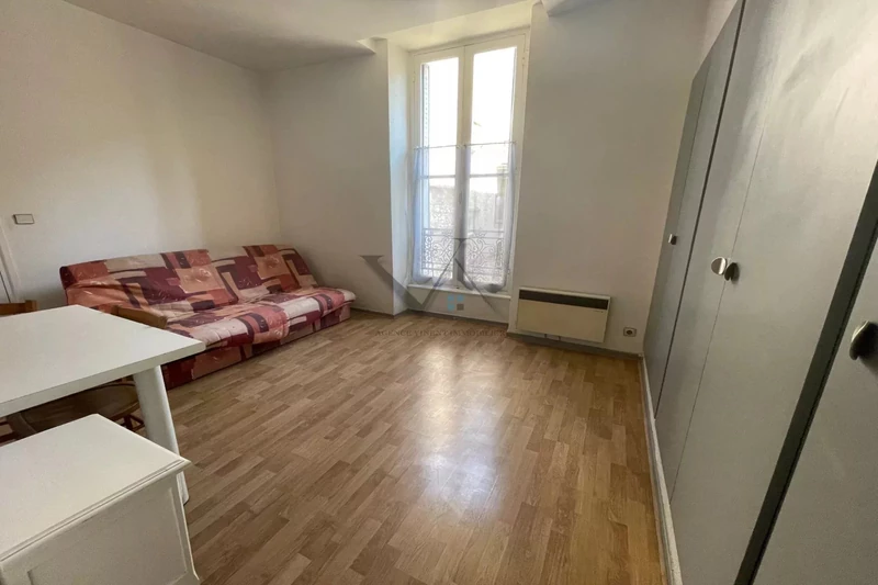 Photo Appartement Montélimar  Location appartement  1 pièce   21&nbsp;m&sup2;