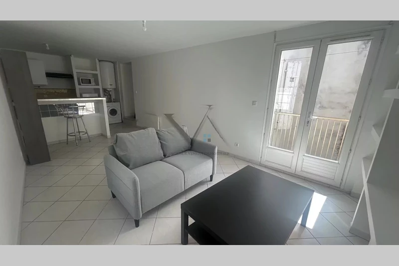 Photo Appartement Montélimar  Location appartement  2 pièces   36&nbsp;m&sup2;
