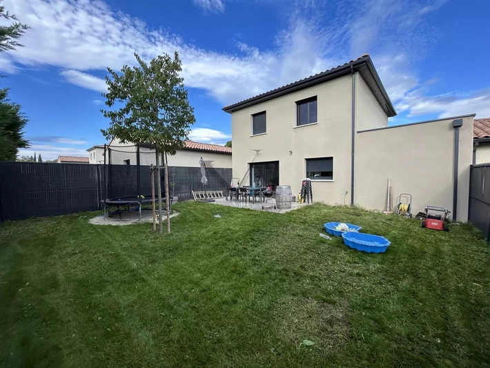 Photo Villa Saint-Gervais-sur-Roubion  Location villa  3 chambres   106&nbsp;m&sup2;