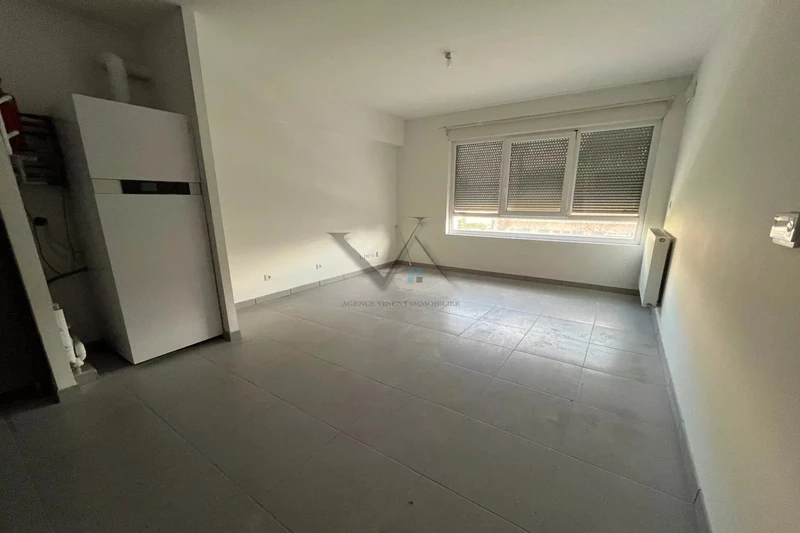 Photo Appartement Montélimar  Location appartement  2 pièces   40&nbsp;m&sup2;