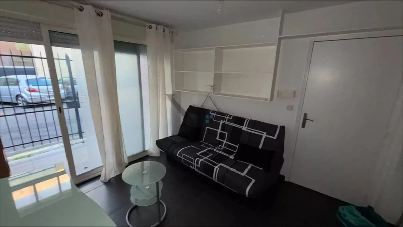 Photo Appartement Montélimar  Location appartement  1 pièce   20&nbsp;m&sup2;