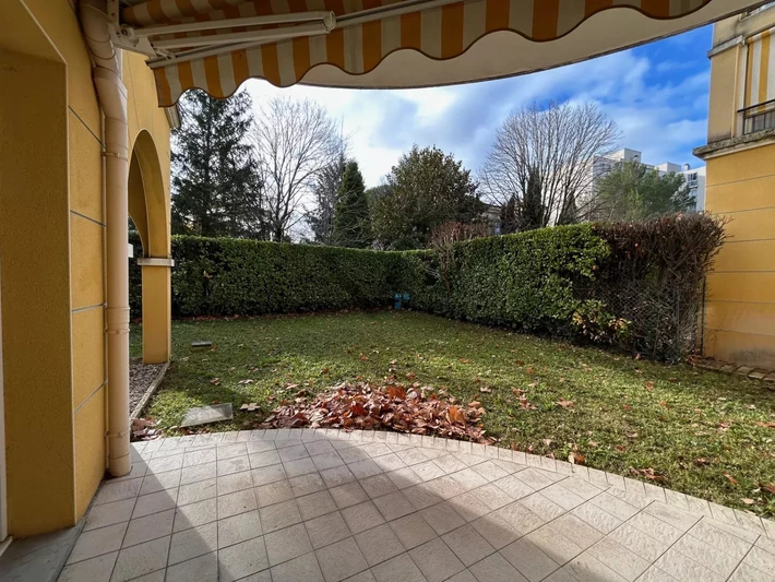 Photo Appartement Montélimar  Location appartement  3 pièces   83&nbsp;m&sup2;