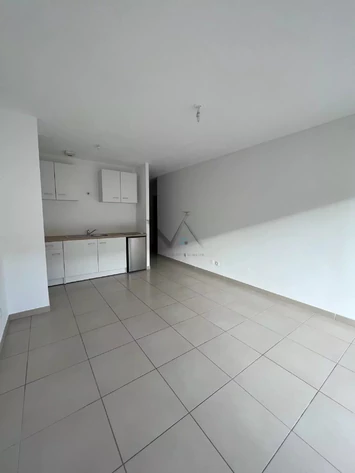 Photo Appartement Montélimar  Location appartement  2 pièces   46&nbsp;m&sup2;