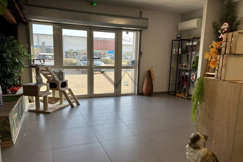 Photo  Montélimar  Professionnel    85&nbsp;m&sup2;