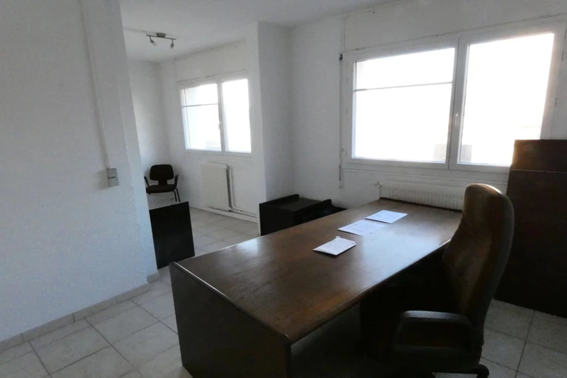 Photo Bureau Montélimar  Professionnel bureau   60&nbsp;m&sup2;