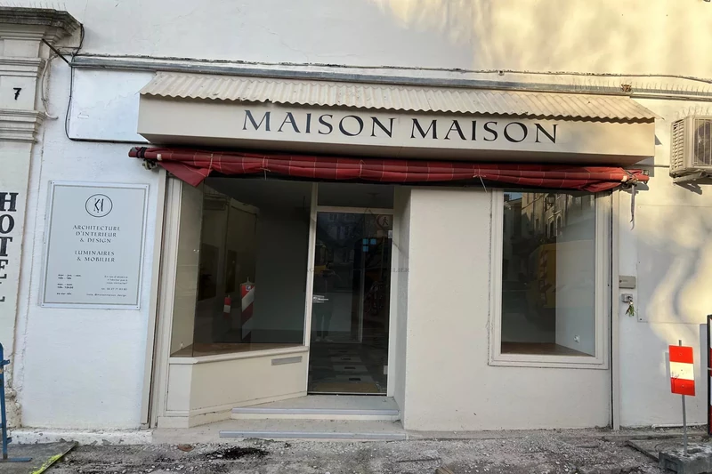 Photo  Montélimar  Professionnel    33&nbsp;m&sup2;