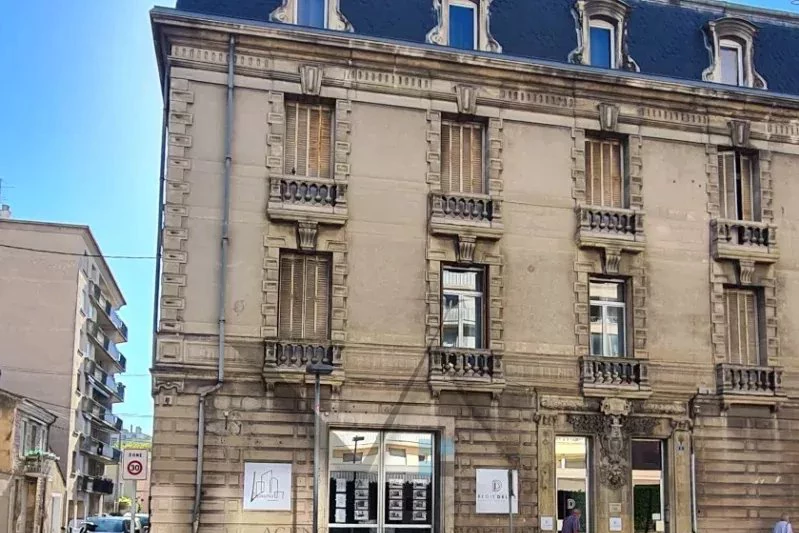 Photo Bureau Montélimar  Professionnel bureau   89&nbsp;m&sup2;