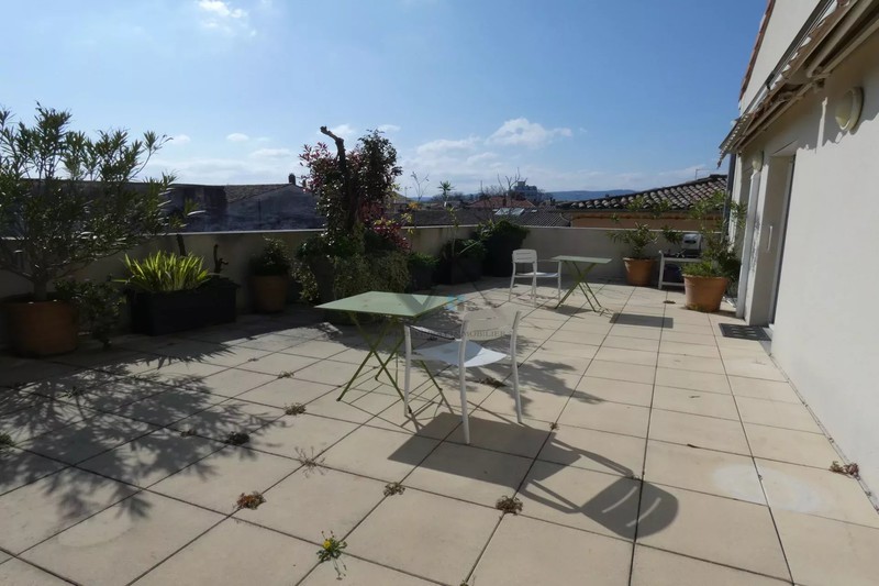 Photo Appartement Montélimar   achat appartement  5 pièces   144&nbsp;m&sup2;