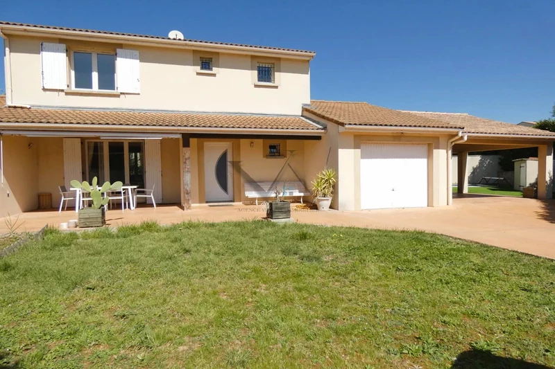 Photo Maison Montélimar   achat maison  3 chambres   109&nbsp;m&sup2;