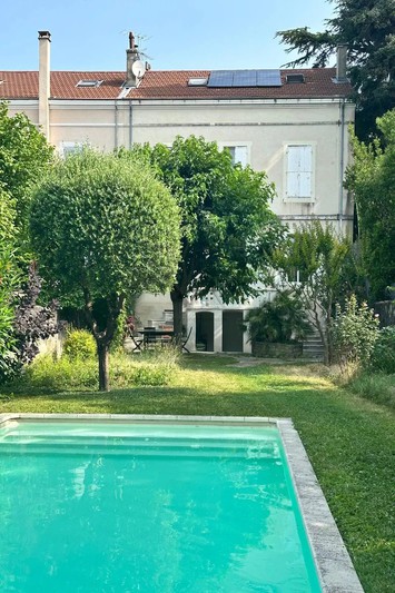 Photo Maison Montélimar   achat maison  5 chambres   220&nbsp;m&sup2;