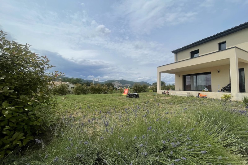 Photo Maison La Coucourde  Neuf maison  4 chambres   124&nbsp;m&sup2;