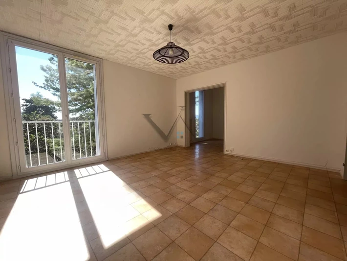 Photo Appartement Montélimar   achat appartement  4 pièces   69&nbsp;m&sup2;