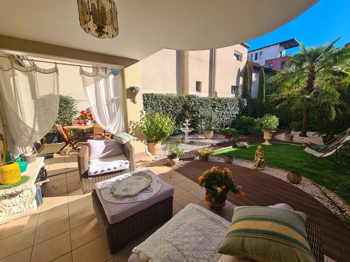 Photo Appartement Montélimar   achat appartement  4 pièces   105 m²