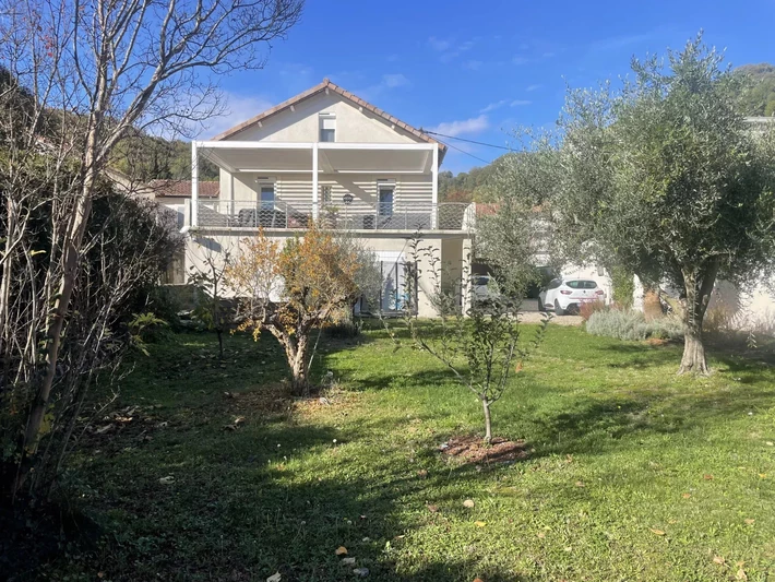 Photo Maison Le Teil   achat maison  4 chambres   125&nbsp;m&sup2;