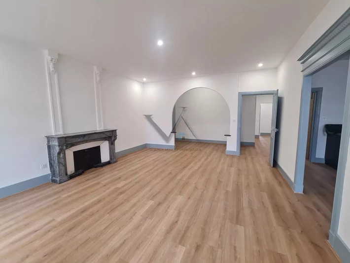 Photo Apartment Montélimar   to buy apartment  3 rooms   108&nbsp;m&sup2;