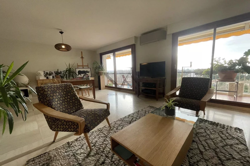 Photo Apartment Montélimar   to buy apartment  3 rooms   87&nbsp;m&sup2;