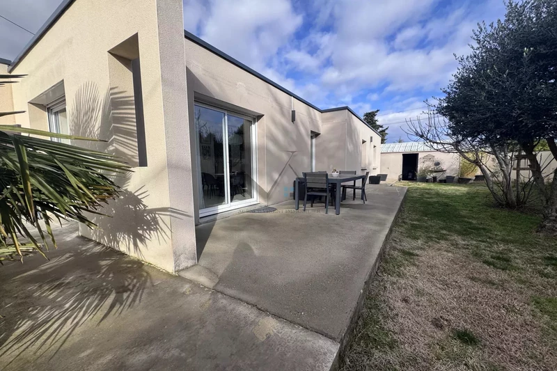 Photo Maison Montélimar   achat maison  2 chambres   135&nbsp;m&sup2;