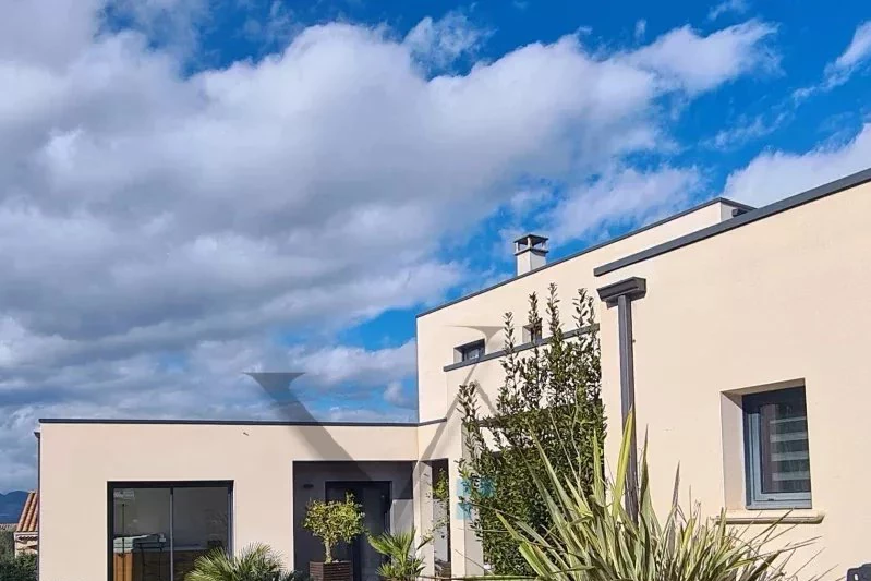 Photo Villa Montélimar   to buy villa  3 bedroom   144&nbsp;m&sup2;