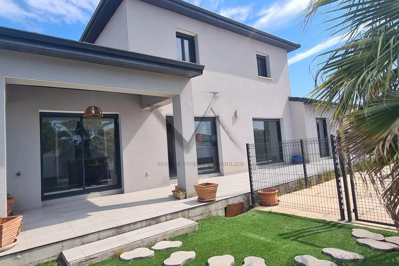 Maison 6 pièces 136 m² · à Montélimar · 136 m² · 399 000 €