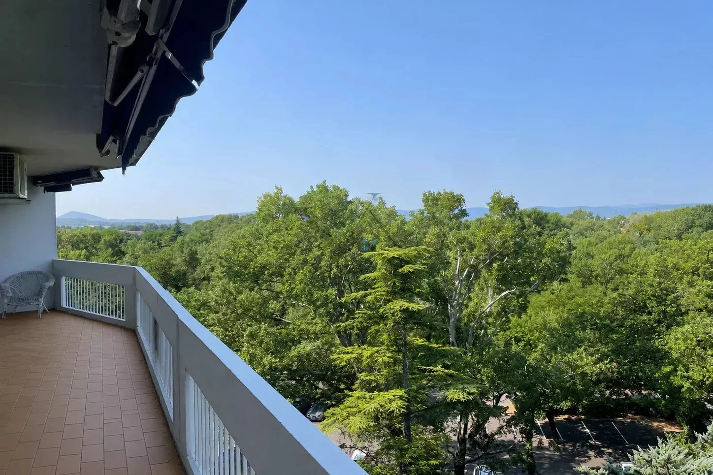 Appartement 5 pièces 111 m² · à Montélimar · 111 m² · 188 600 €
