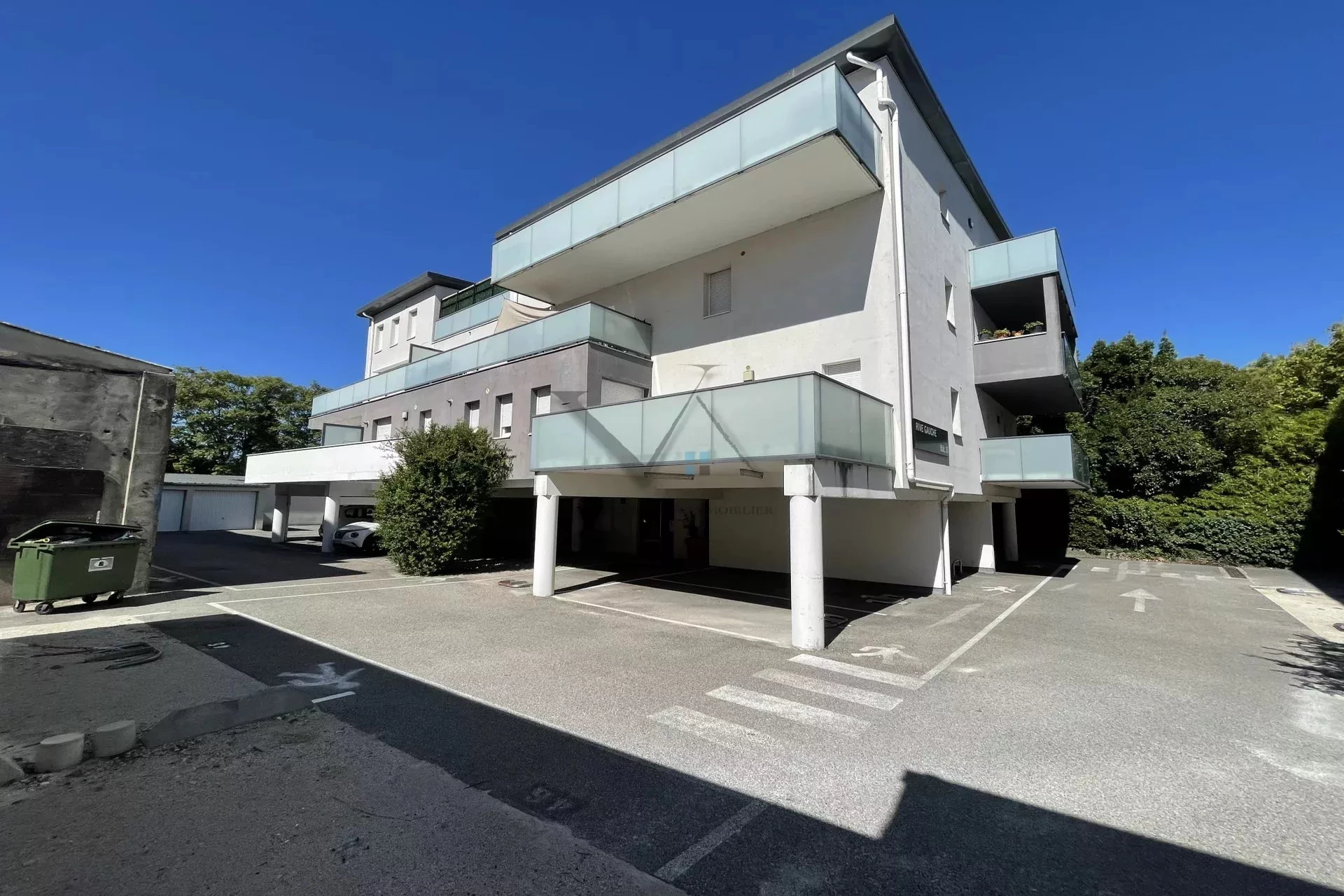 Appartement 3 pièces 61 m² · à Montélimar · 61 m² · 140 000 €
